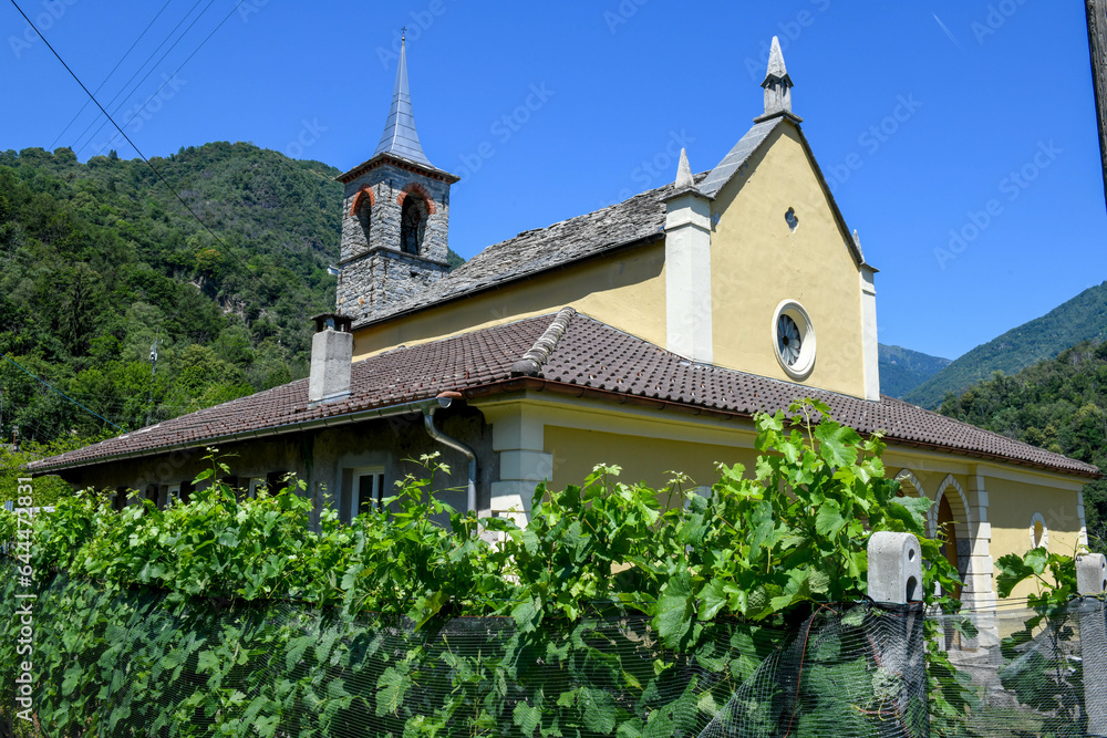 Naklejka premium View at the village of Intragna on Switzerland