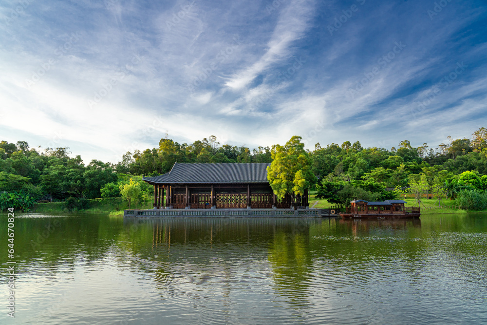 Fototapeta premium Traditional Chinese buildings on the lake