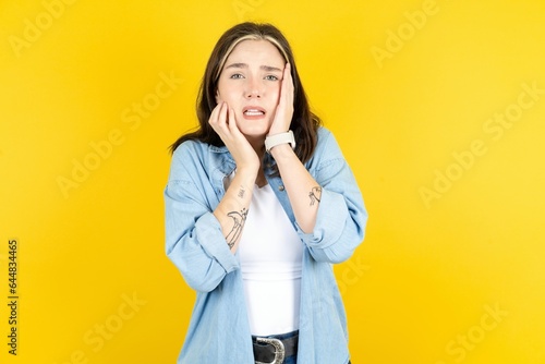 Quadro em tela Doleful desperate crying Beautiful woman wearing casual clothes , looks stressfu