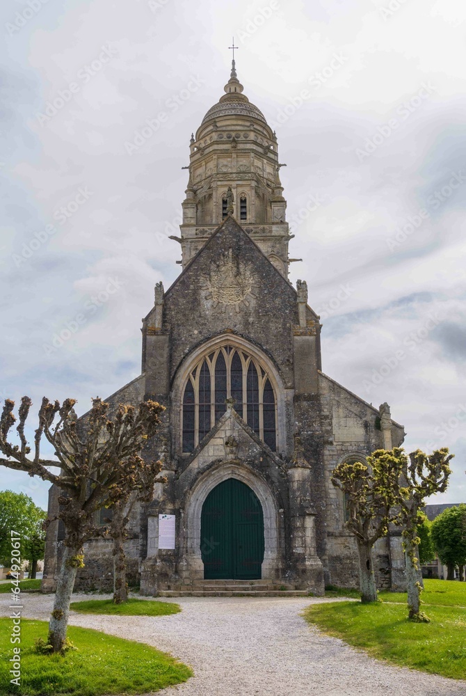 Église Notre-Dame de Sainte-Marie-du-Mont, Catholic Church in France Église Notre-Dame de Sainte-Marie-du-Mont, Catholic Church in France