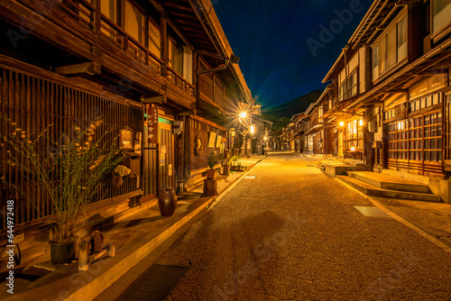長野県　中山道　奈良井宿の町並み　夕景　夜景 photo