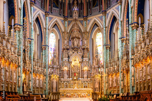 Notre-Dame Cathedral Basilica, Canada, architecture, public
