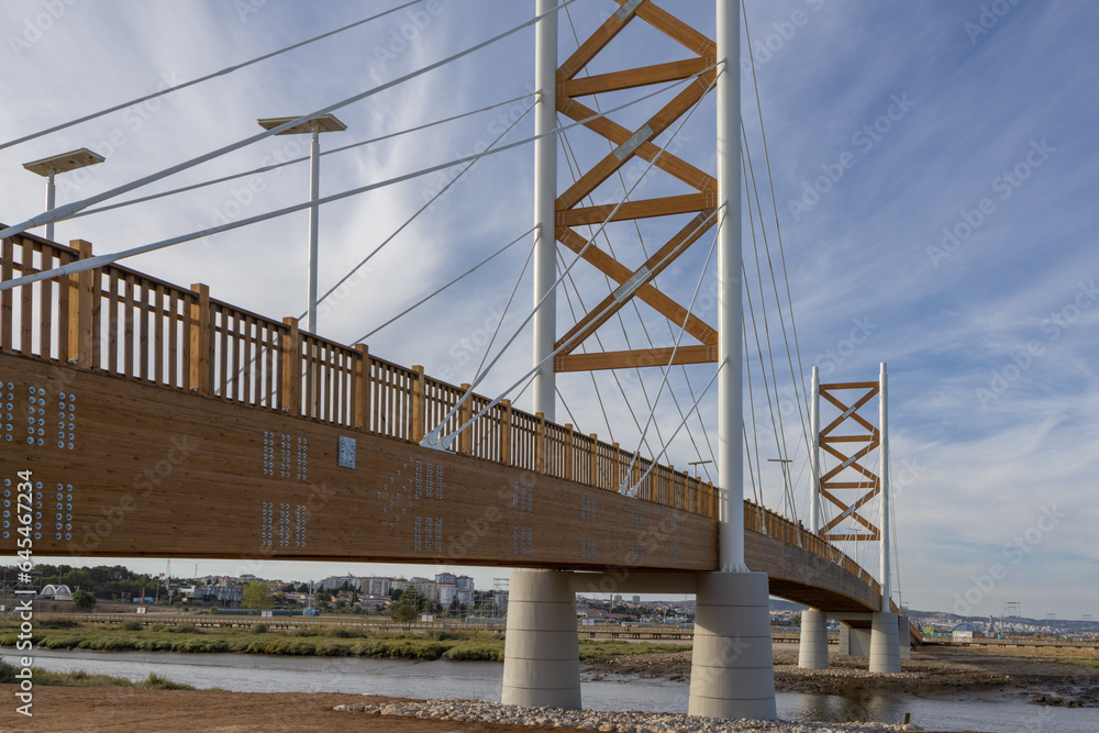 Obraz premium Cycle Pedestrian Bridge over the Trancão River that connects Lisbon to Loures, Portugal