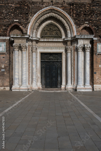 La facciata della Basilica dei santi Giovanni e Paolo a Venezia