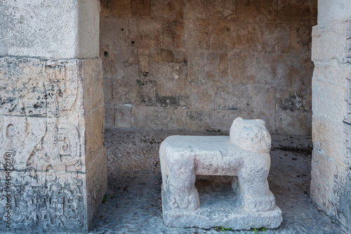 Mexico, Dez 2017. A statue in the shape of an animal or an altar in a niche in the Chichen Itza Pyramid or The Kukulkan Pyramid, it is the major structure in the archaeological zone, built around 960  photo