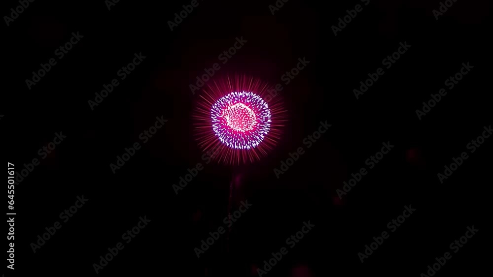 4K. loop seamless of real fireworks background. abstract blur of real golden shining fireworks with bokeh lights in the night sky. glowing fireworks show. New year's eve fireworks celebration. 4K. loop seamless of real fireworks background. abstract blur of real golden shining fireworks with bokeh lights in the night sky. glowing fireworks show. New year's eve fireworks celebration.