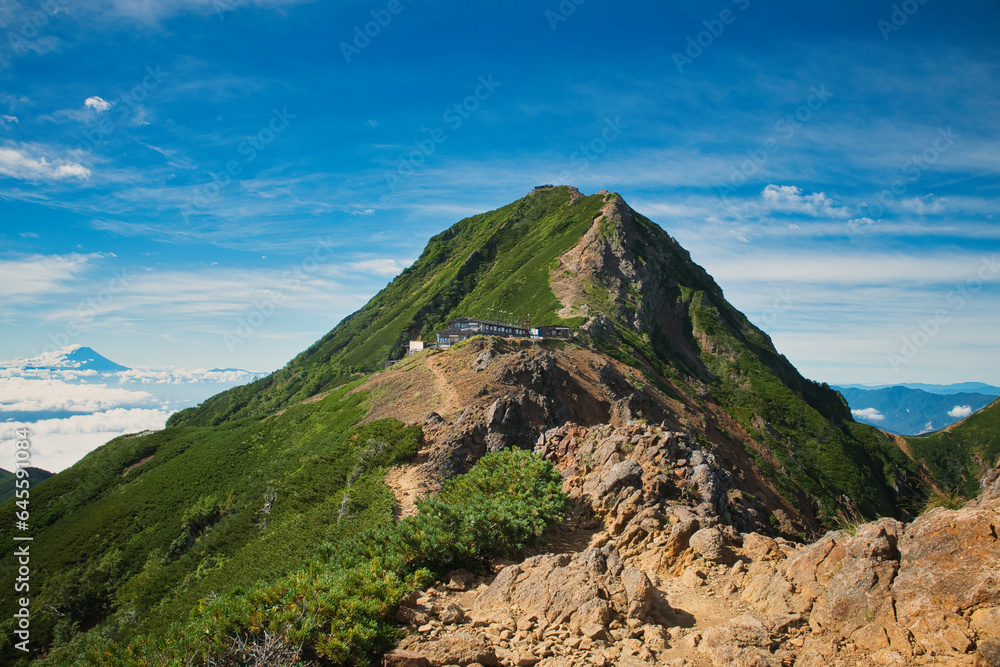 Fototapeta premium 八ヶ岳の主峰赤岳
