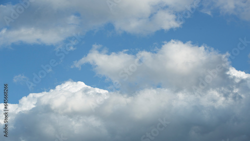Fototapeta Naklejka Na Ścianę i Meble -  Clouds on the blue sky