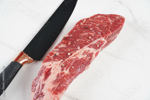 Photos Plain fresh cut chuck steak prepared for cooking