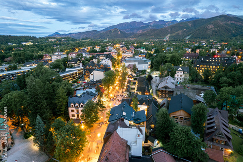 Obraz na płótnie Zakopane resort town from a height at night, Poland w salonie