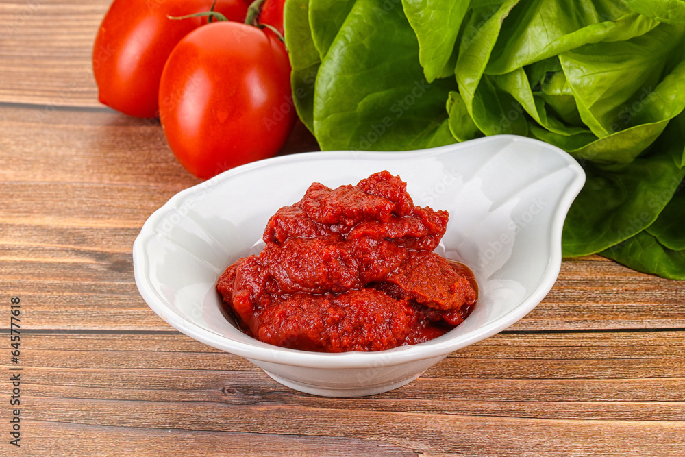 Tomato puree sauce for cooking Tomato puree sauce for cooking