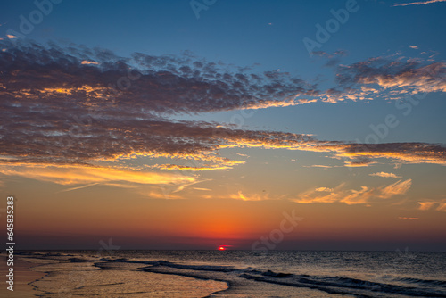 "Coligny Beach Sunrise" © scottevers7