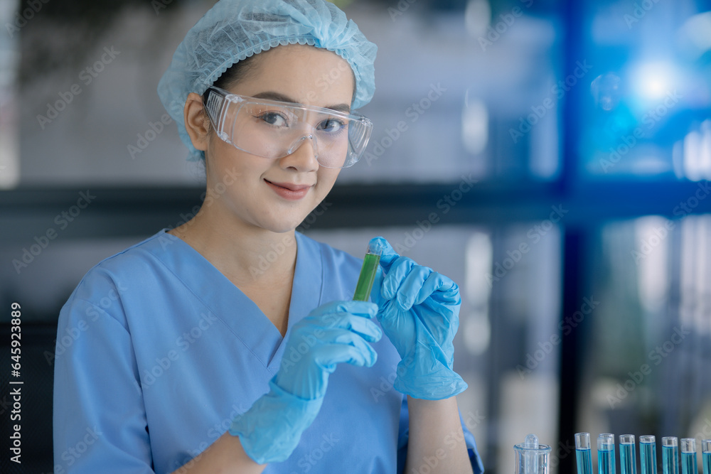 Modern Medical Research Laboratory, Researchers working in the clinical ...