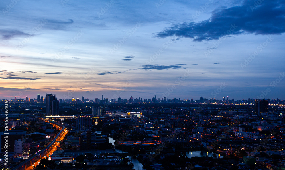 Fototapeta premium night view of the city that is beautiful