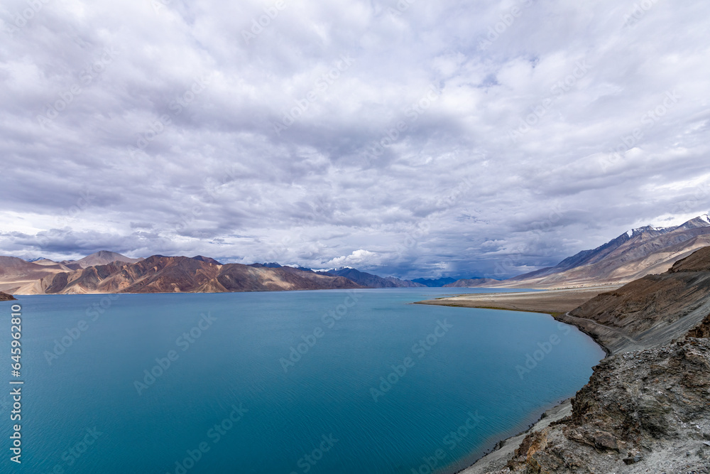 Pangong Tso (Pangong Lake) Ladakh