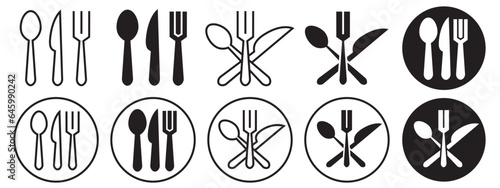 Cutlery icon. Kitchen tableware with spoon, knife and fork utensil symbol. Eating food dish metal equipment vector. Dishware teaspoon for lunch dinner dining tool sign.  