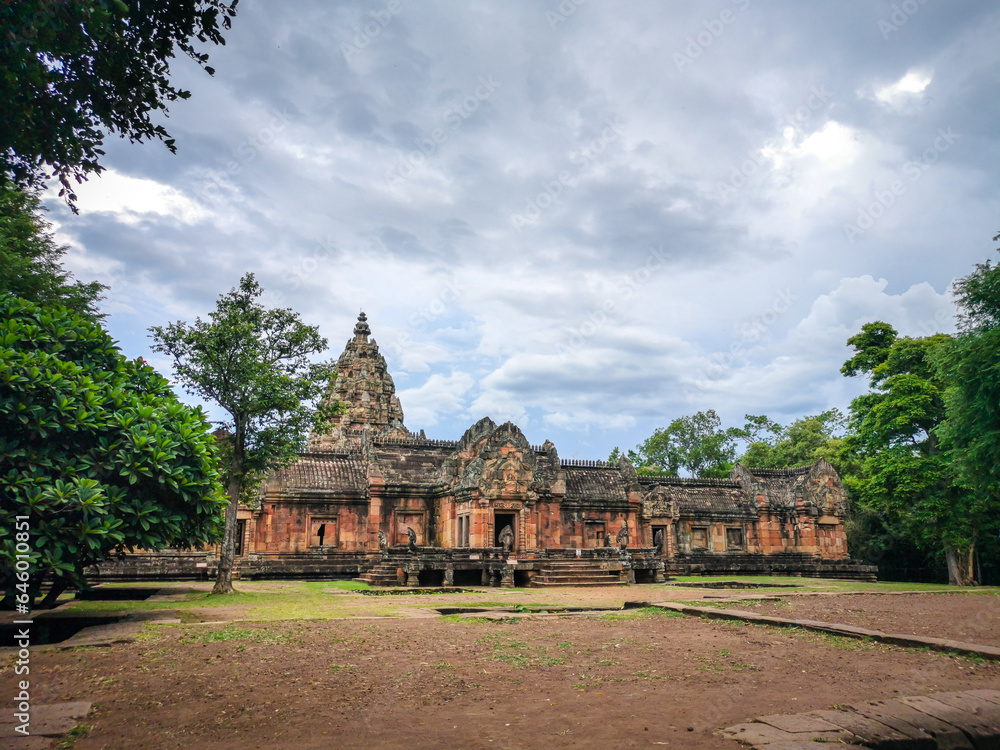 Naklejka premium Landscape of Phanom Rung historical park,is the old architecture about a thousand years ago,located in Buriram Province,Thailand