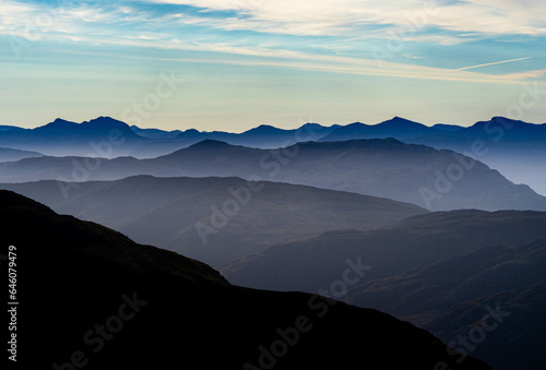 Fototapeta Naklejka Na Ścianę i Meble -  Misty Scottish mountains