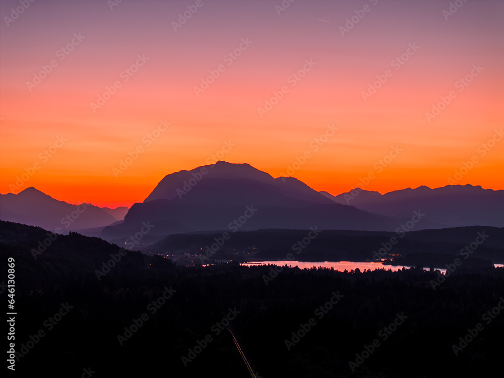 Sunset on Faakersee with Dobratsch in the background