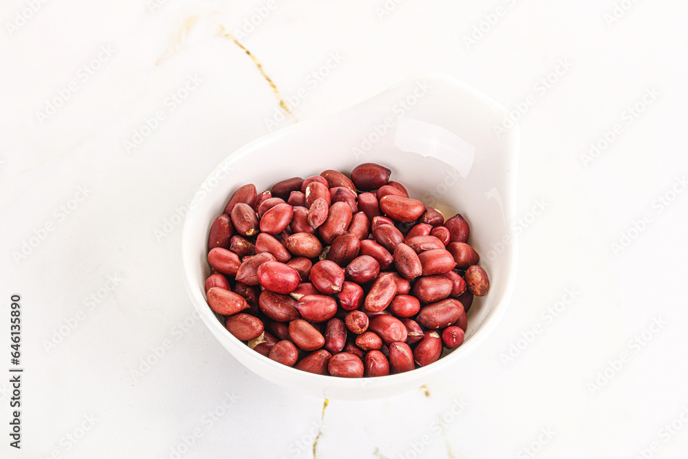 Raw peanut heap for roast Raw peanut heap for roast