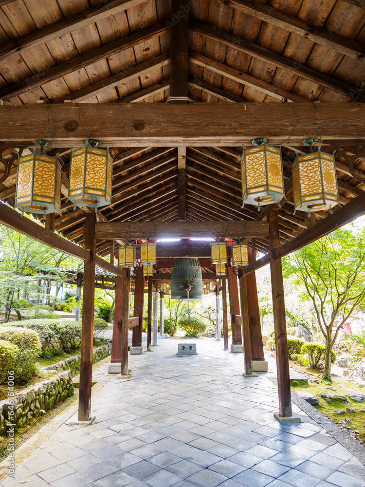 黄檗山万福寺の回廊と鐘