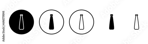 Bottle icon set illustration. bottle sign and symbol