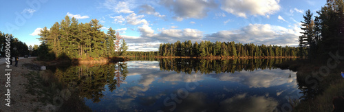 Fototapeta Naklejka Na Ścianę i Meble -  Mew Lake in Algonquin Provincial Park, Ontario, Canada 