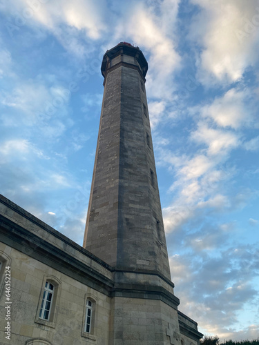 The Whales Lighthouse (el Phare des Baleines), at the western tip of the Île de Ré, France