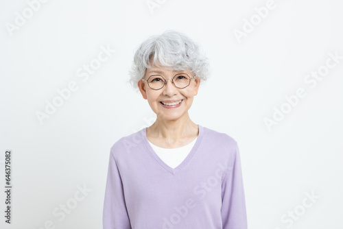 日本人シニア女性