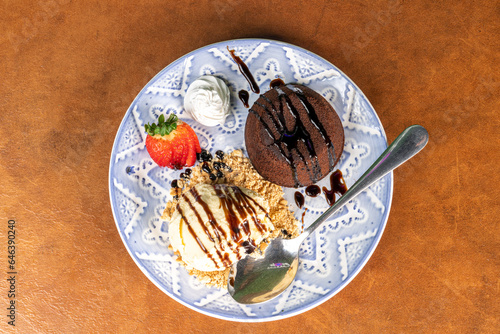 petit gateau, Chocolate fondant, fondant au chocolat, french dessert