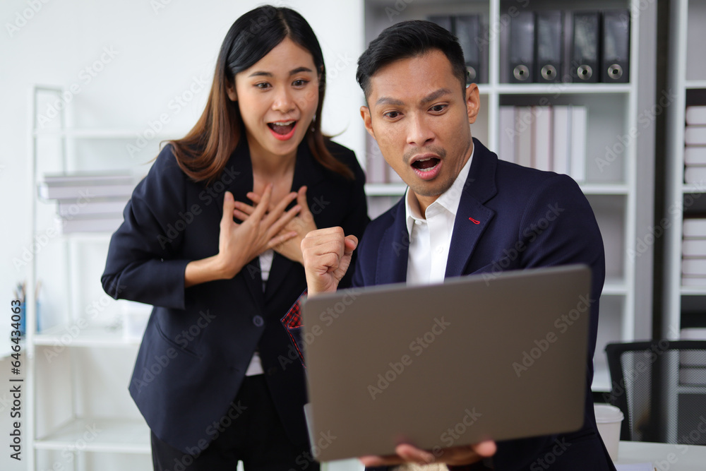 Colleagues are thrilled when they see their achievements in their work and are rewarded with bonuses. Teamwork with colleagues in a successful organization. Colleagues are thrilled when they see their achievements in their work and are rewarded with bonuses. Teamwork with colleagues in a successful organization.