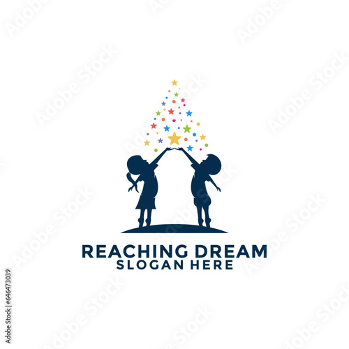 Reach star dreams logo vector design template