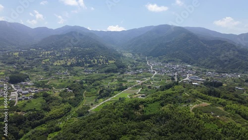 日本の風景・山梨県笛吹市・甲府盆地をドローンで空撮