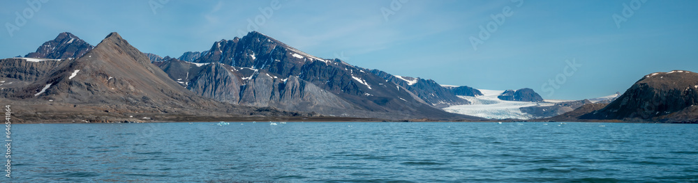 Stunning glacial seascapes along the Liefdefjorden, Northern pitsbergen, Svalbard, Norway