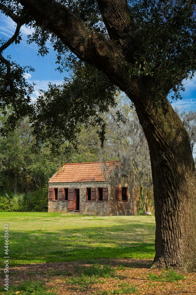 Slave Cabins Boone Hall Plantation Charleston, South Carolina, USA Slave Cabins Boone Hall Plantation Charleston, South Carolina, USA