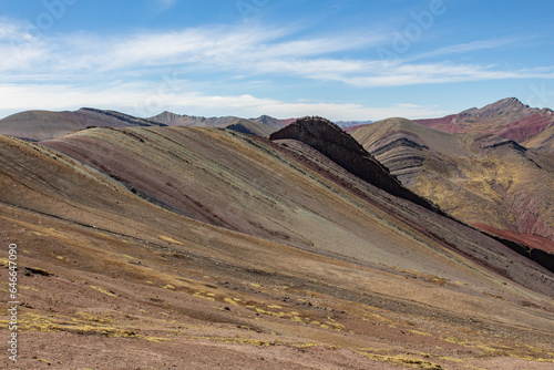 Montaña de 7 colores o Raibow Mountain de Palcoyo en la región de Cusco en Perú