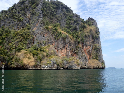 タイ南部バンガー湾の「奇岩島」