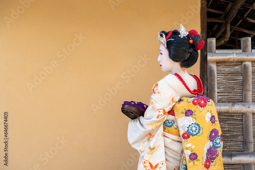 Tableau sur toile 京都祇園の舞妓のイメージ