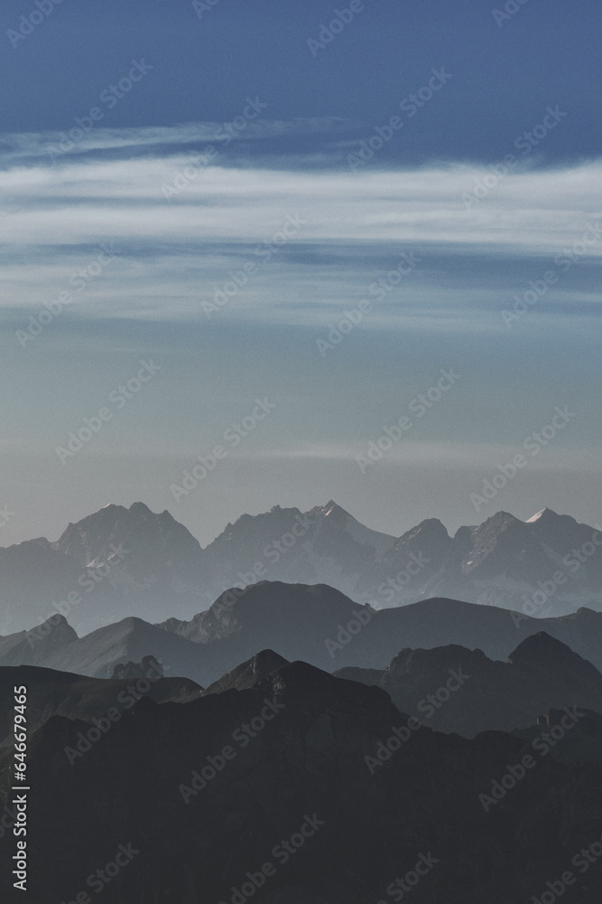 Chains of mountains and hills Chains of mountains and hills