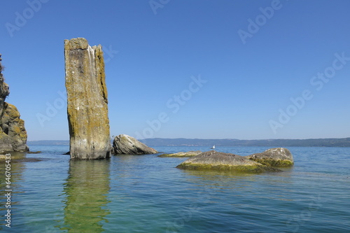 Faraglione isola Martana photo