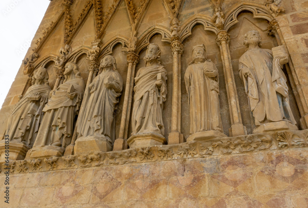 Detail of the frieze with the apostles on the façade of the church of Santa María la Real. Olite, Navarre, Spain.