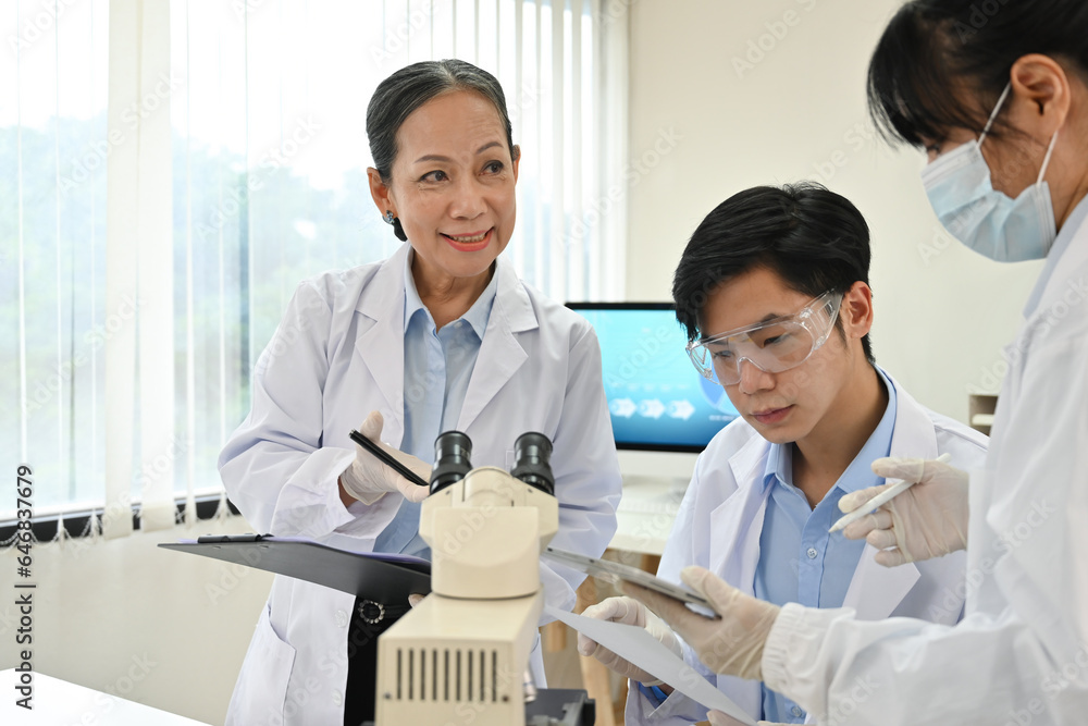Researchers experimenting in the lab. Scientific experiment. Researchers experimenting in the lab. Scientific experiment.