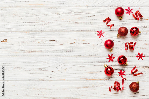 Christmas composition. a pattern of christmas balls on colored background. Flat lay, top view New year decor