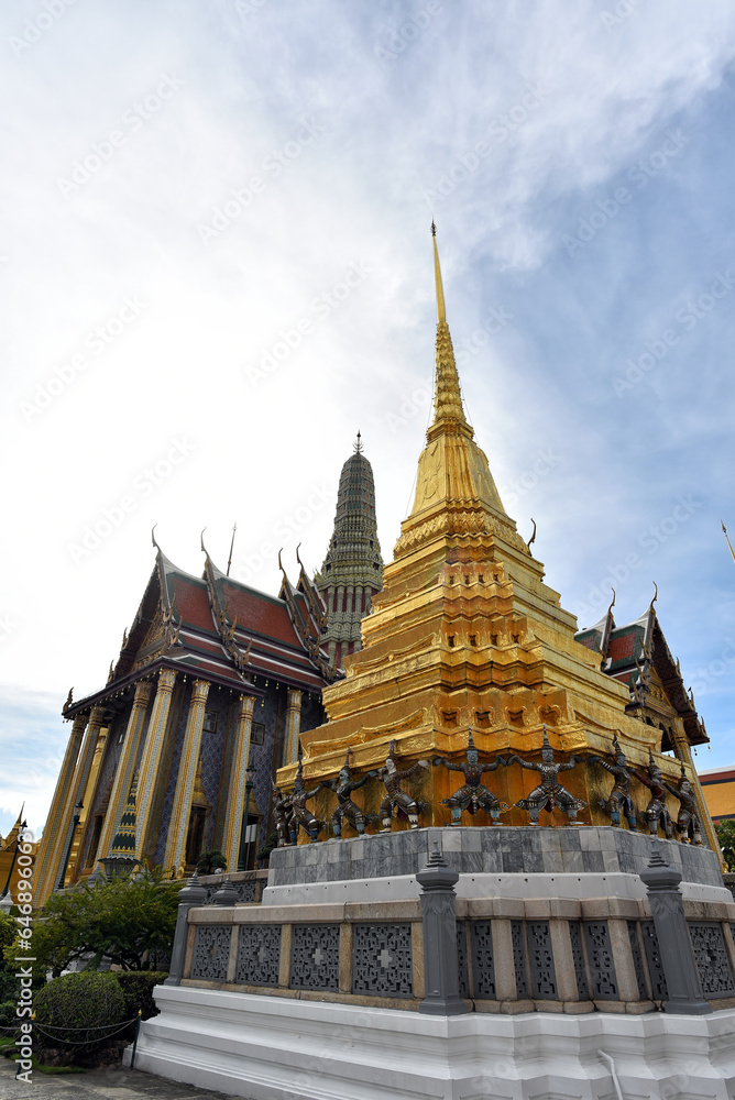 Fototapeta premium Wat Phra Kaew or Emerald Buddha Temple in Grand Place, Bangkok, Thailand - Wat Phra Kaew or Emerald Buddha Temple a tourist landmark in Bangkok Thailand