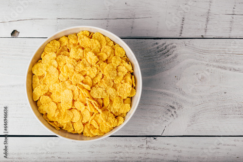Tableau sur toile White bowl of corn flakes