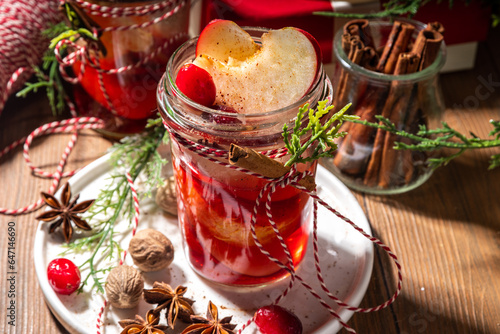 Quadro em tela Mulled wine, fruity grog cocktail