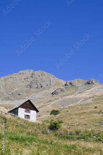 France Alpes Parc National du Mercantour montagne col de La Bonette hameau