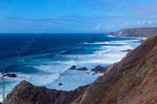 Cliffs in the Algarve West Coast © Rui Vale de Sousa