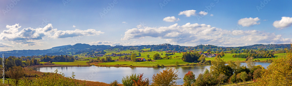 Obraz premium Niedersonthofener See - Kempten - Allgäu - Panorama - Herbst - Herzmanns