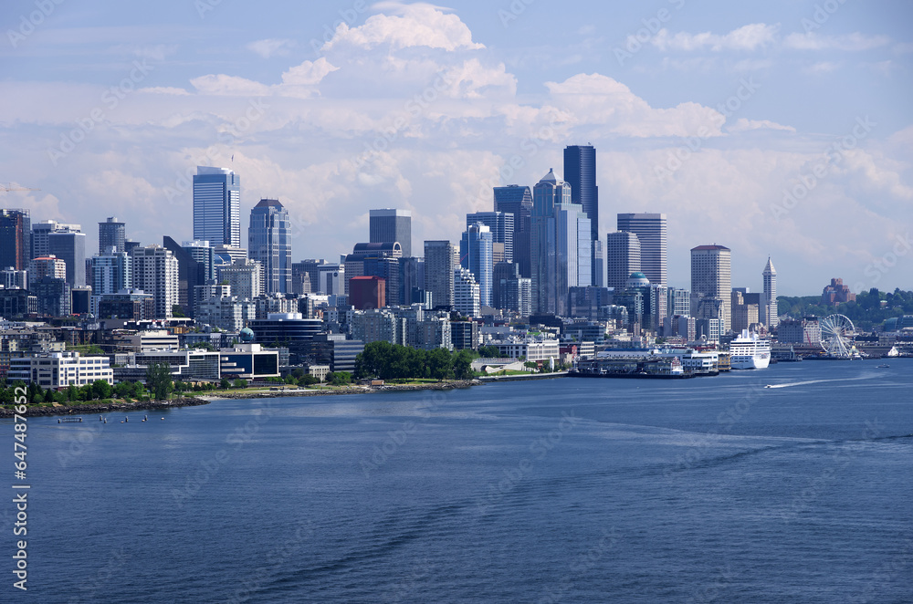 Seattle Waterfront, Great Wheel, And Oceania Cruise Ship Along The Shoreline; Seattle, Washington, United States Of America Seattle Waterfront, Great Wheel, And Oceania Cruise Ship Along The Shoreline; Seattle, Washington, United States Of America